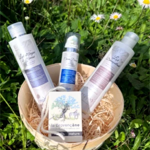 Coffret cadeau "Cosmétiques" au lait d'ânesse : 1 savon nature, lait corporel, crème Divine et lait démaquillant